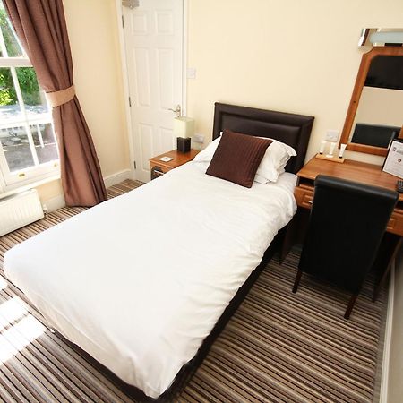 The Lawns Guest House Retford Kültér fotó