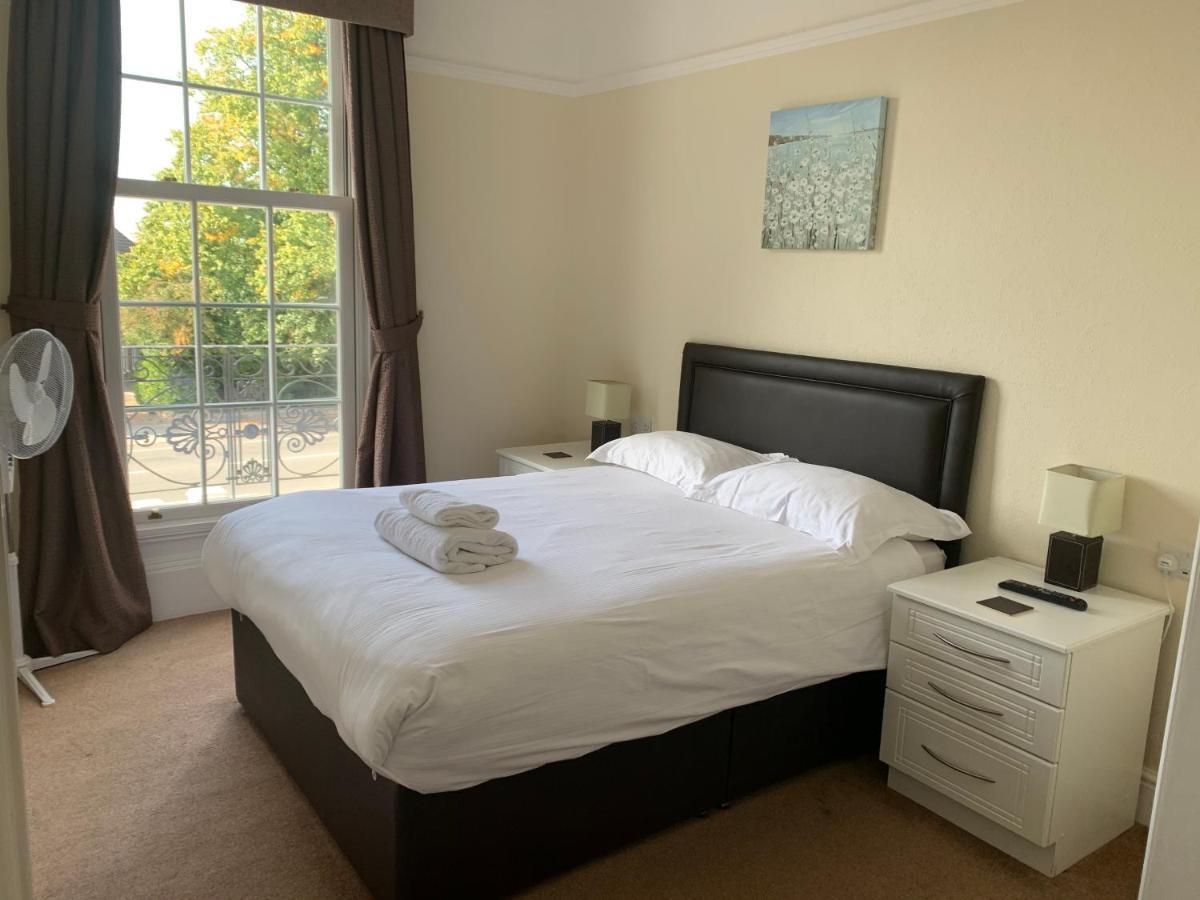 The Lawns Guest House Retford Kültér fotó