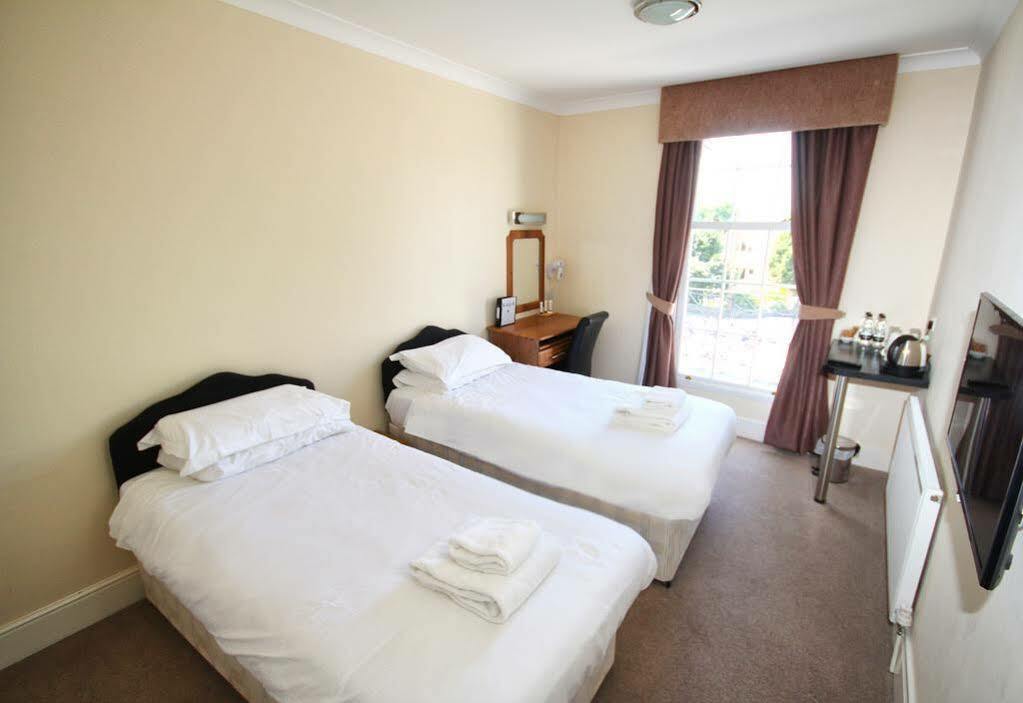 The Lawns Guest House Retford Kültér fotó